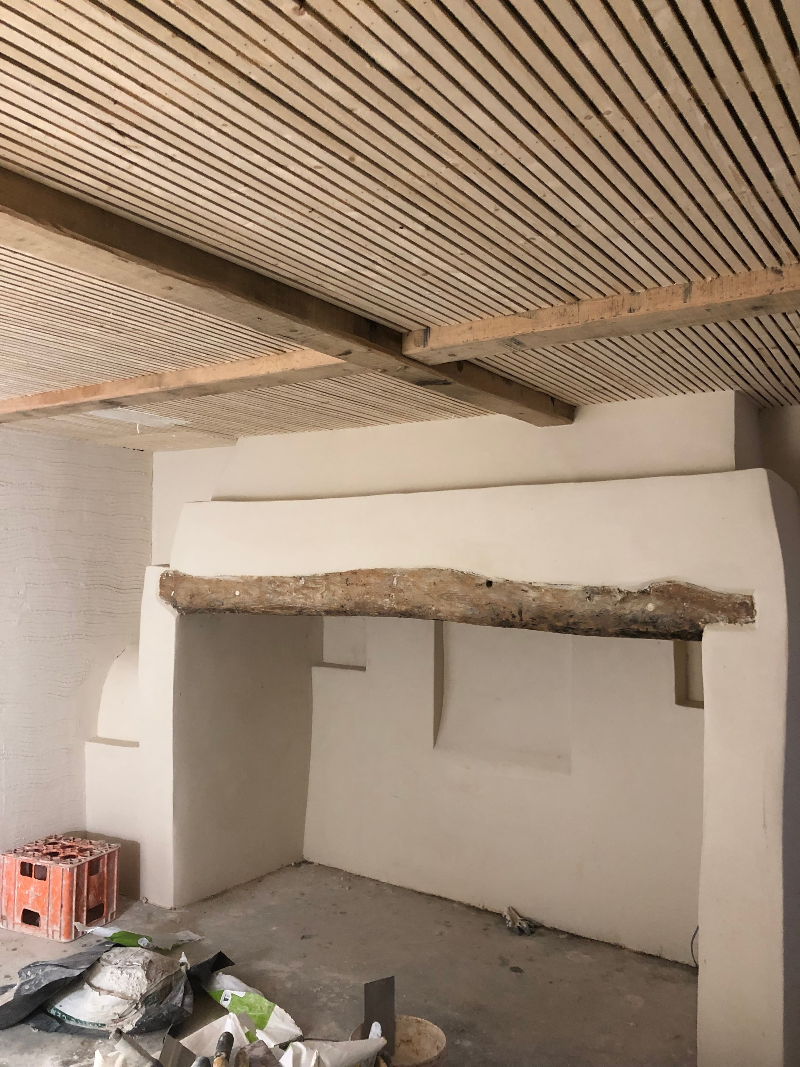 Internal lime plastering - Image 25