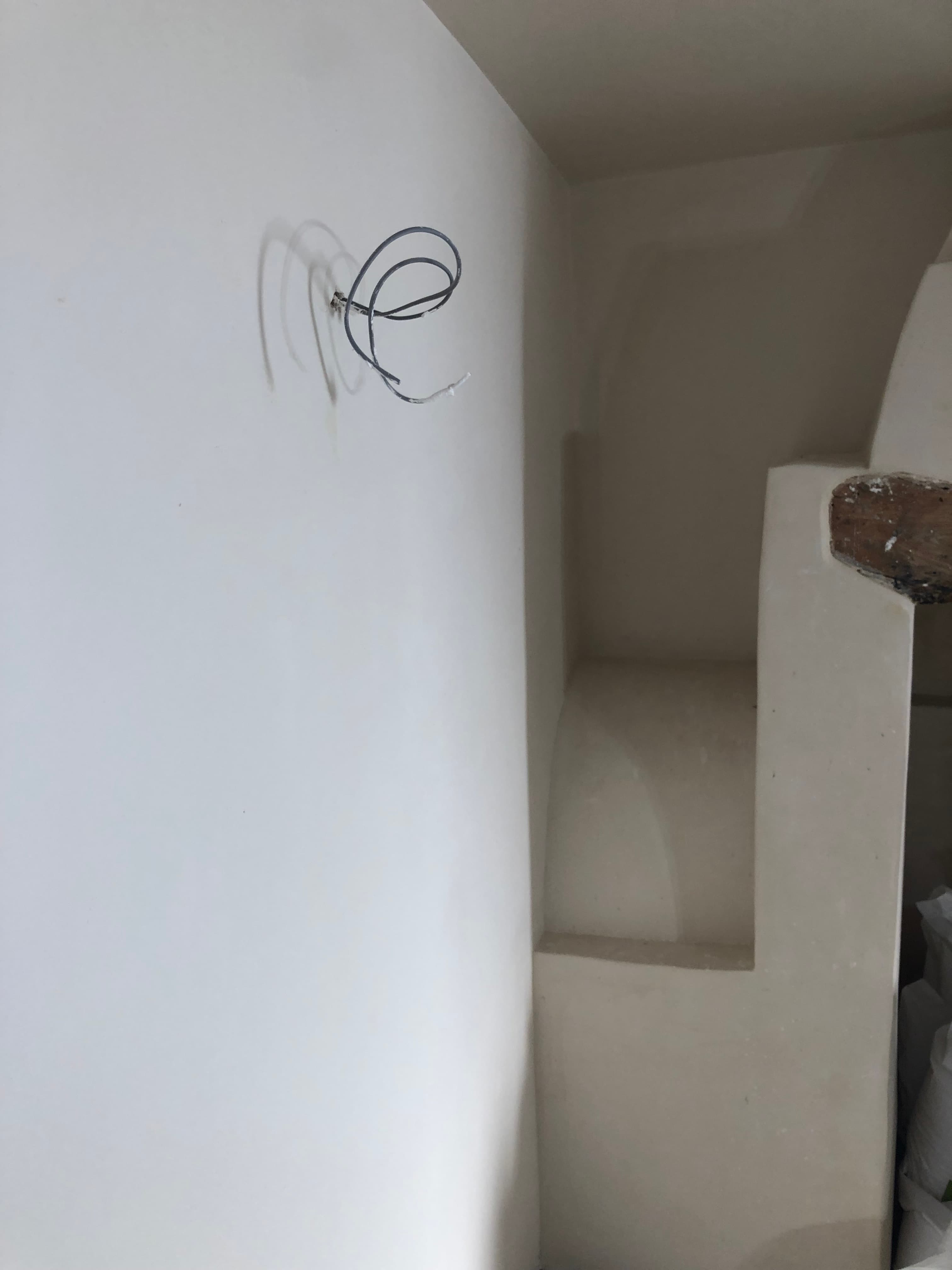 Internal lime plastering - Image 28