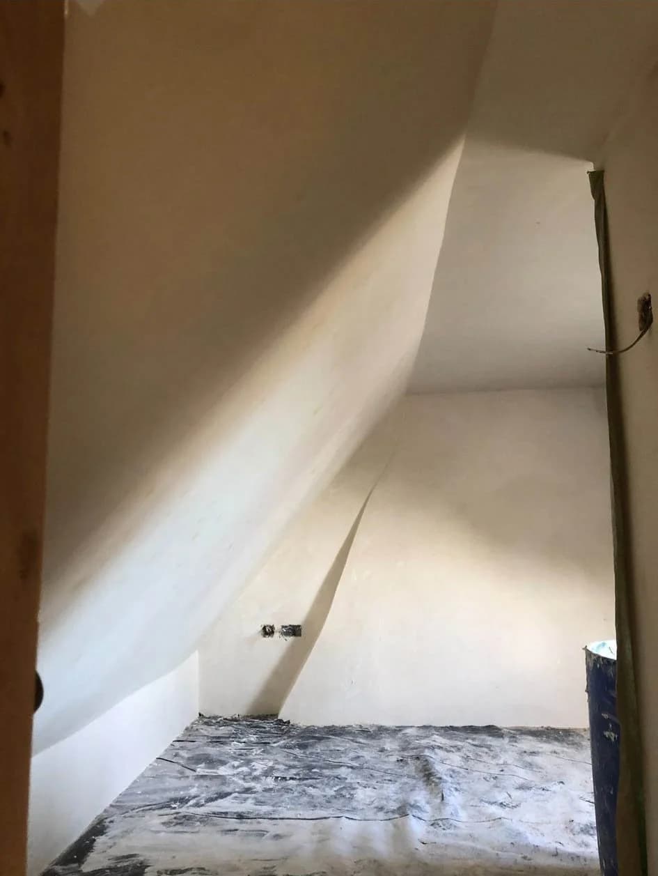 Internal lime plastering - Image 15
