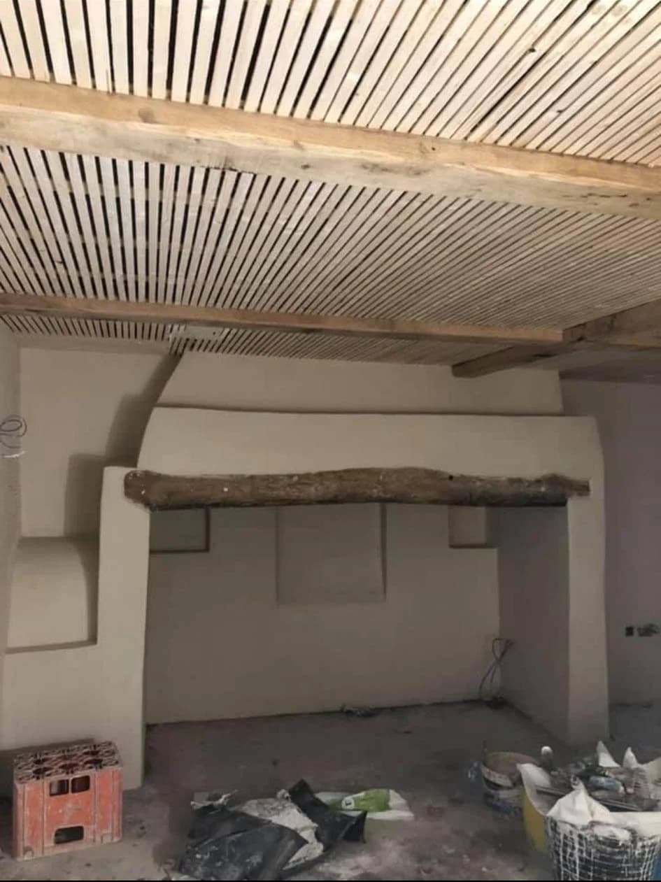 Internal lime plastering - Image 22
