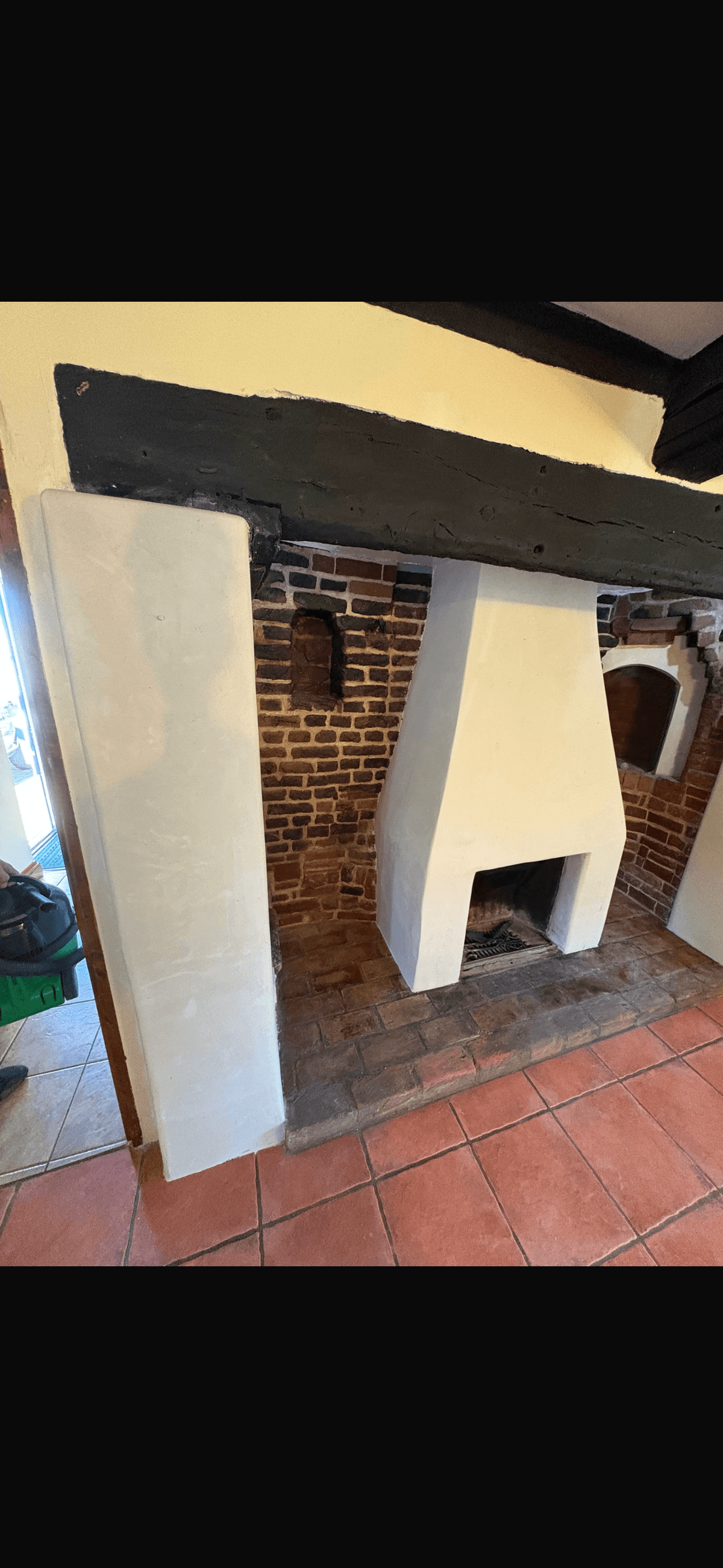 Lime fireplace - Image 1