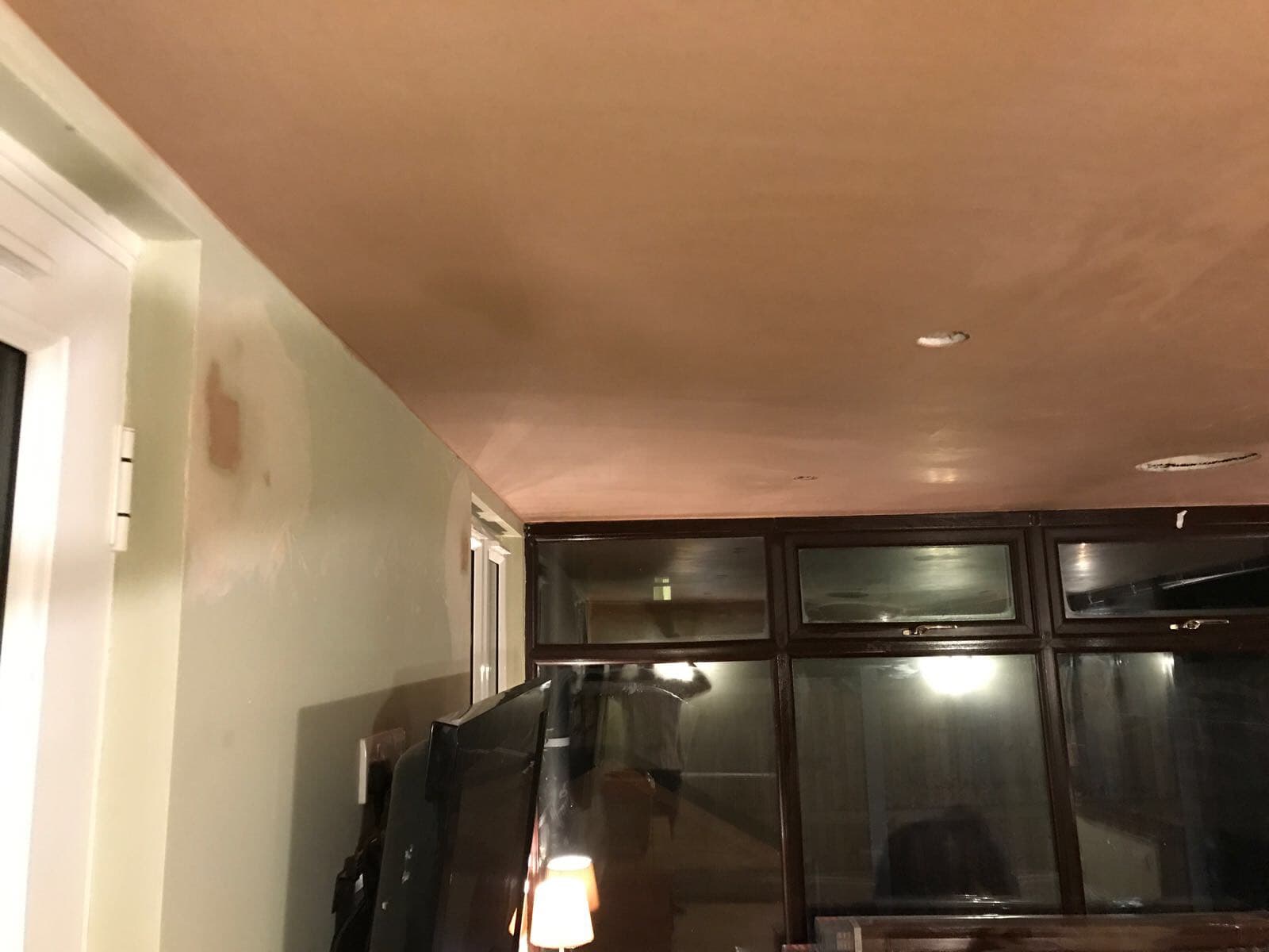 Skimming walls and ceilings - Image 20