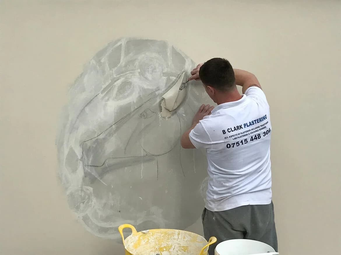 Horses head pargetting - Image 1