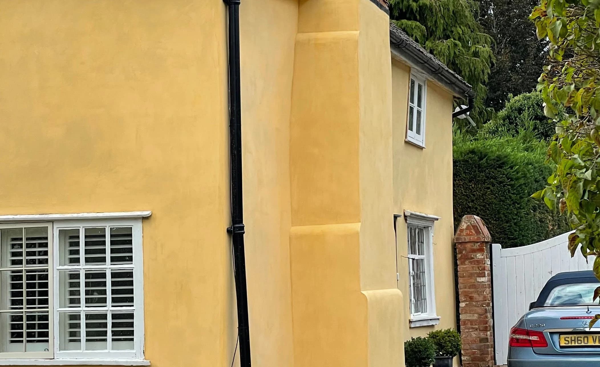 External Lime Plastering and Pargetting - Image 5